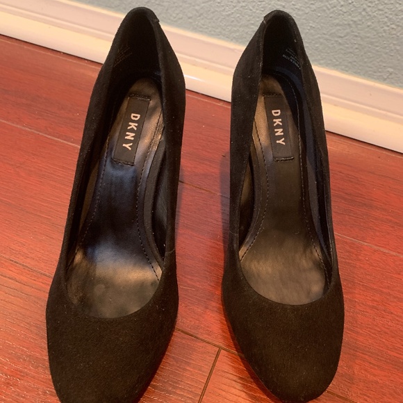 Shoes - DKNY Black Suede Pumps